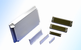 UHF-band Metal-compatible RFID Tags